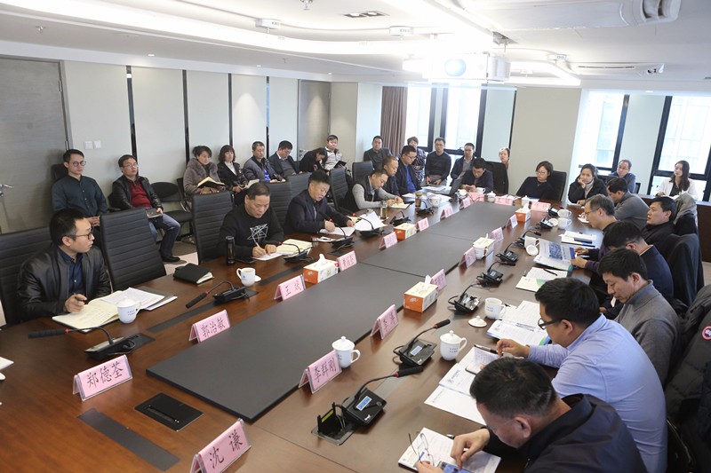 陕西J9集团集团召开新闻媒体座谈会