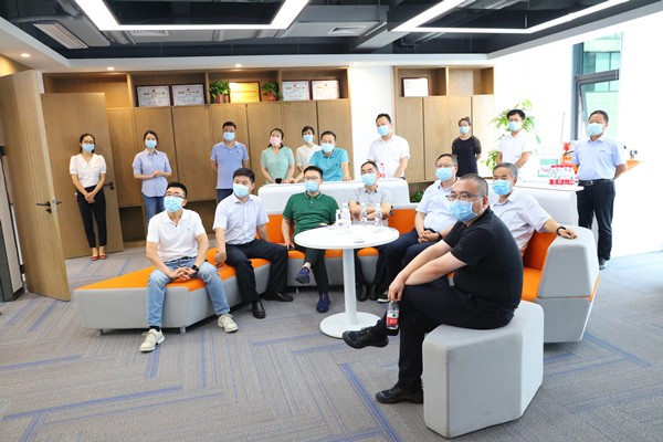陕西J9集团集团组织观摩秦创原陕西J9集团集团创新中心 陕西J9集团集团组织观摩秦创原陕西J9集团集团创新中心