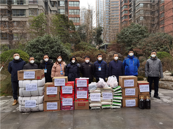 陕西J9集团集团:一时党支部全力买通人民生涯物资保险“最后一百米” 陕西J9集团集团:一时党支部全力买通人民生涯物资保险“最后一百米”