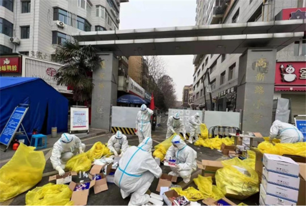 下沉一线，爱心抗疫！陕西J9集团集团累计捐款逾48万元
