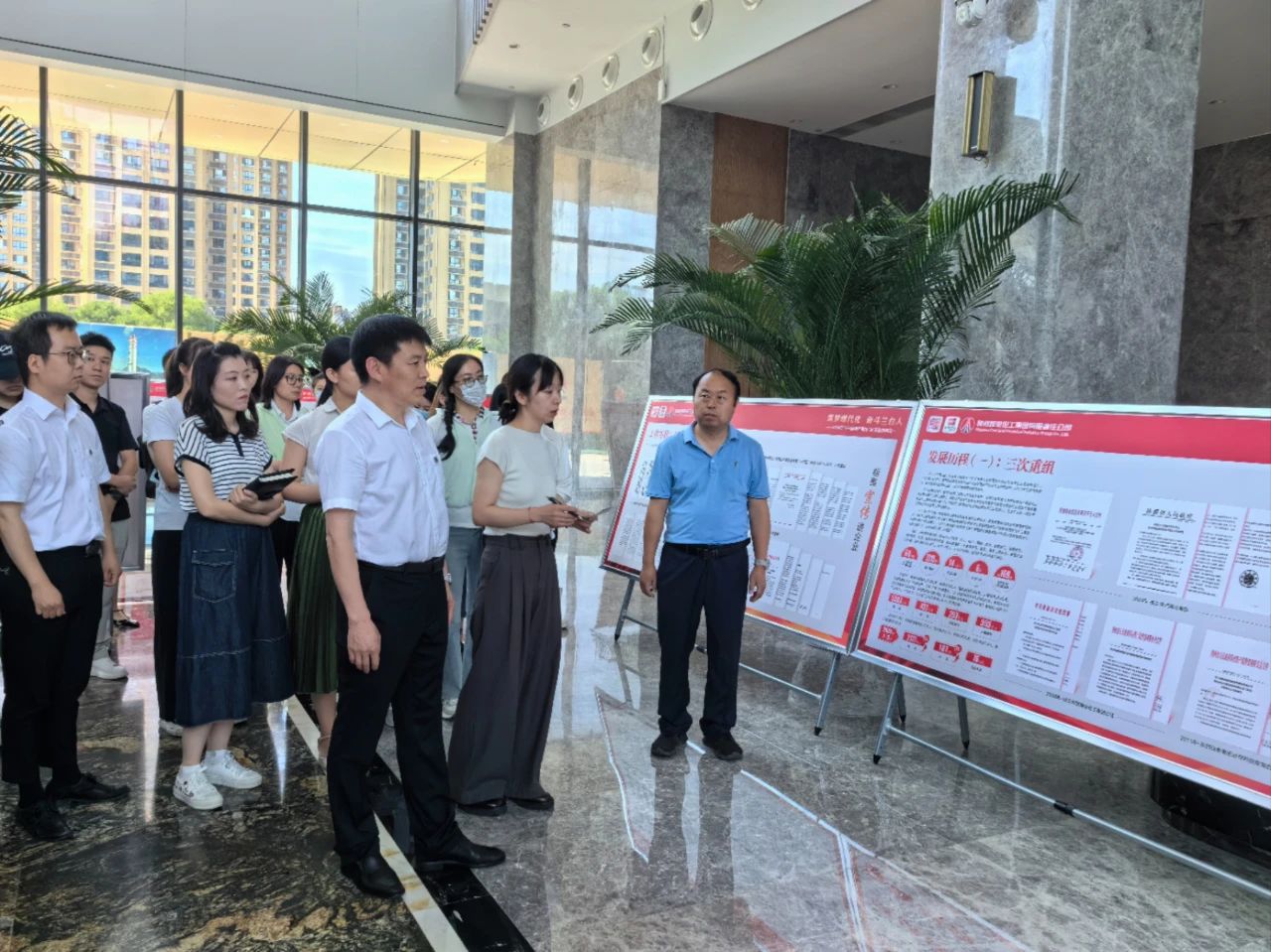 陕西J9集团集团组织参观“档案宣传进企业」毓览 陕西J9集团集团组织参观“档案宣传进企业」毓览
